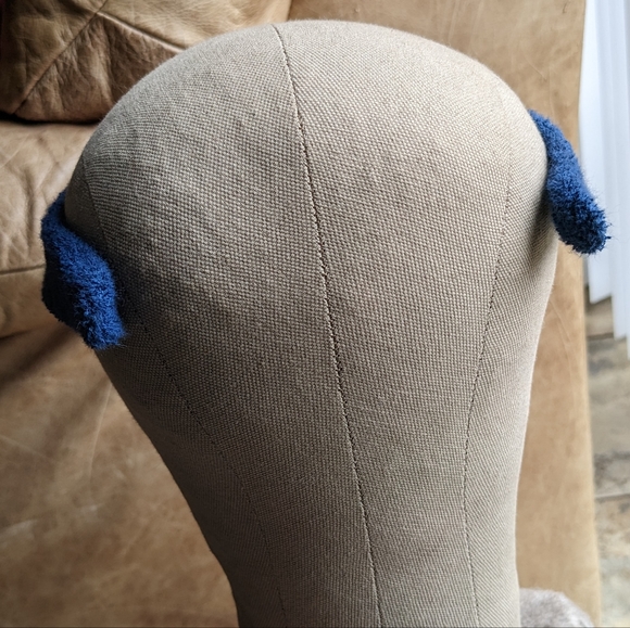 Hooters visor - Picture 2 of 4